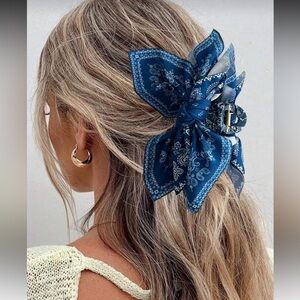 New Cashew Flower Hair Claw Clip